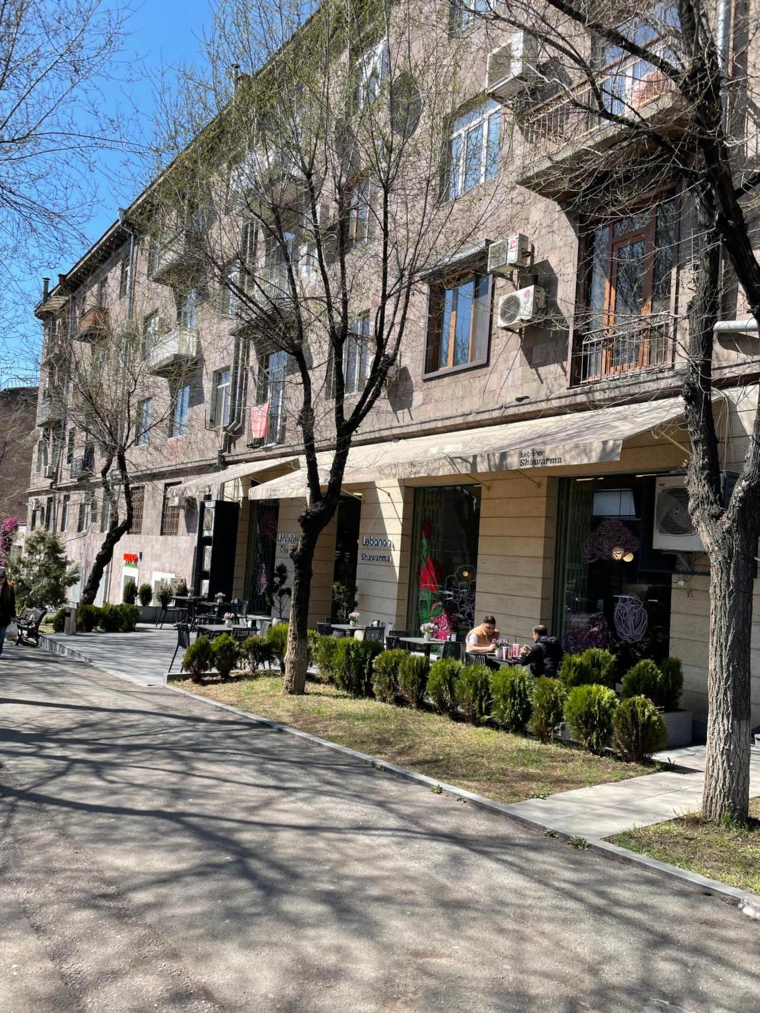 Komitas Apartement เยเรวาน ภายนอก รูปภาพ